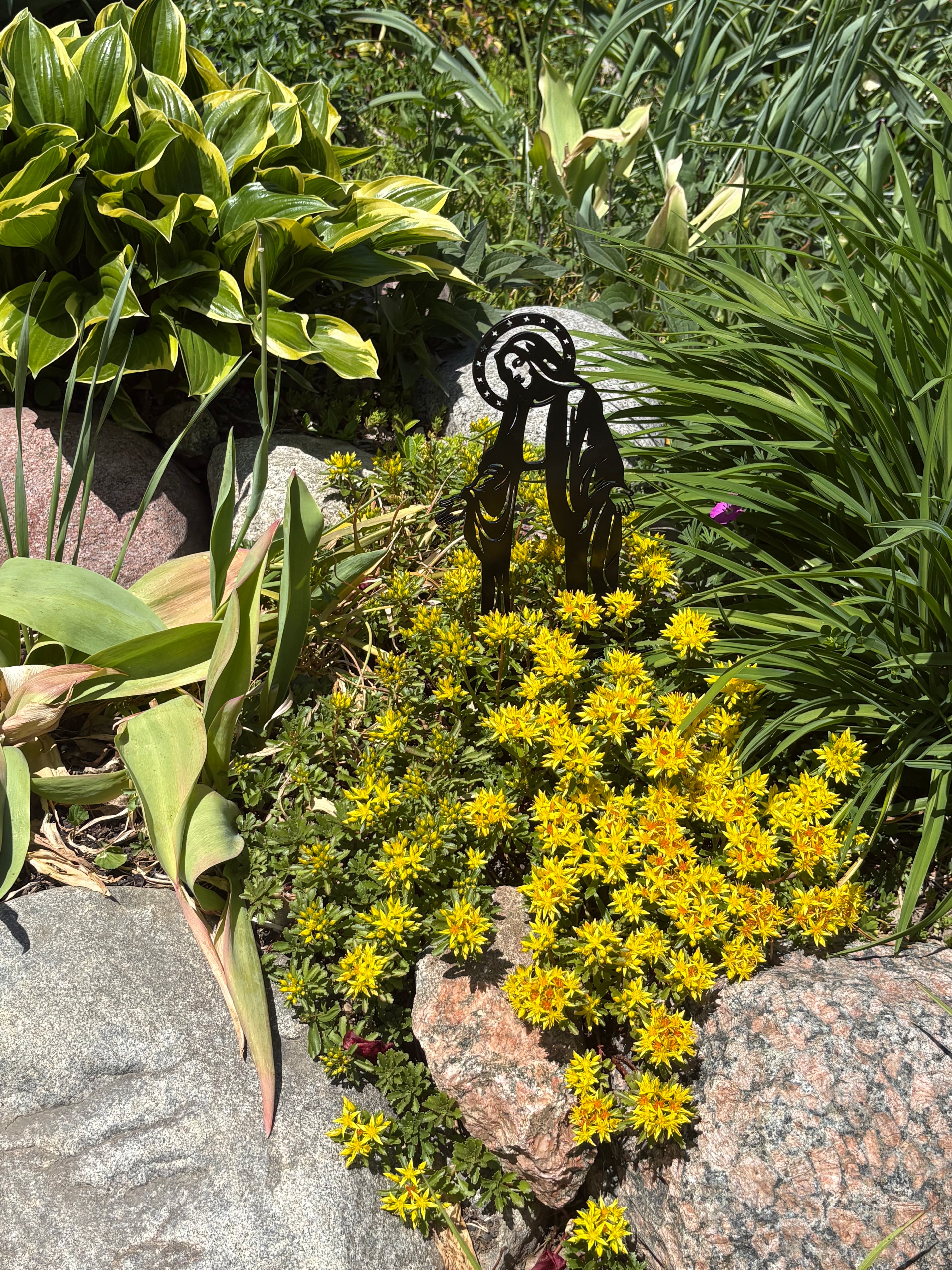 Mother Mary | Garden & Fence Post