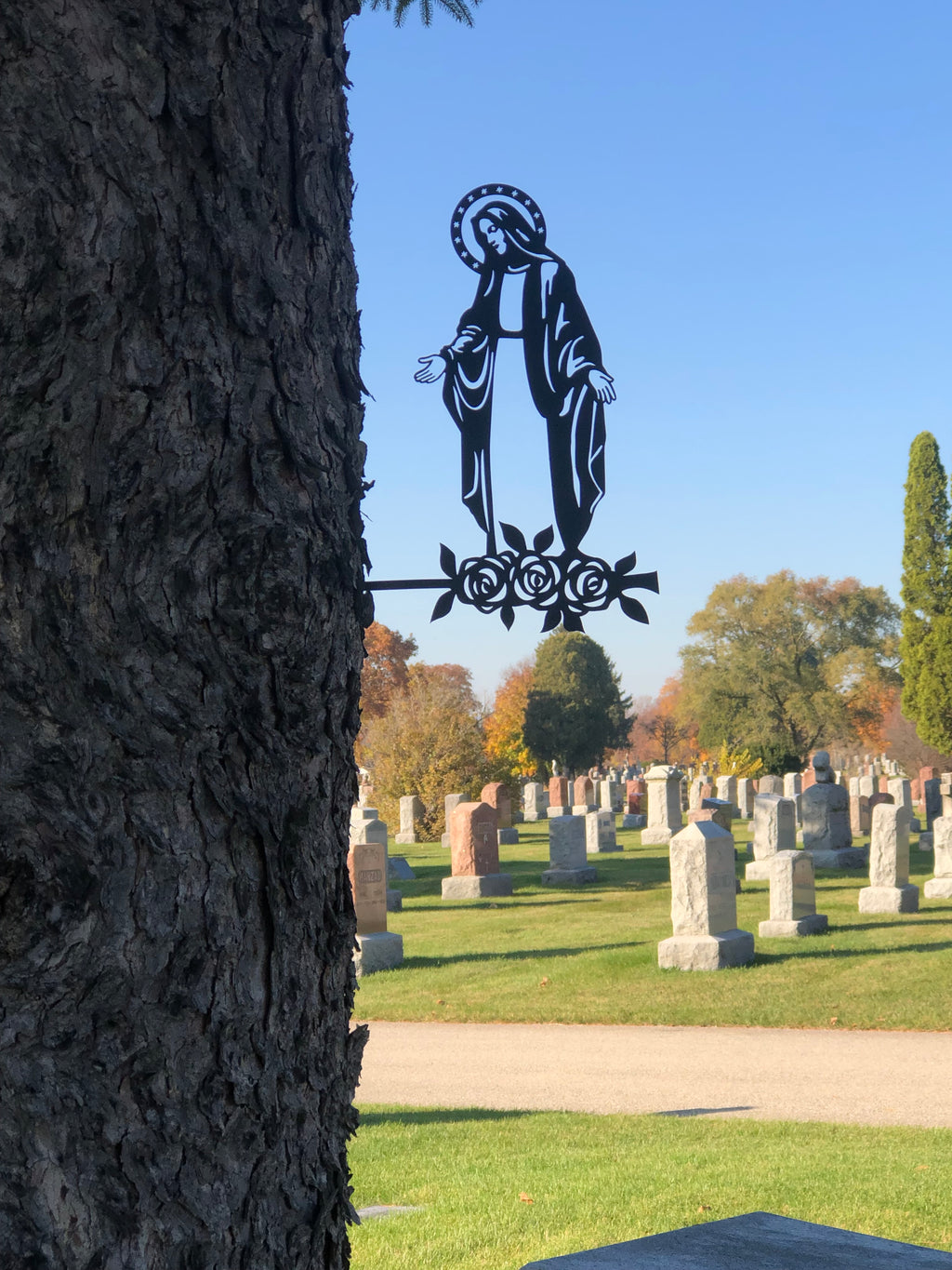 Mother Mary | Tree Side